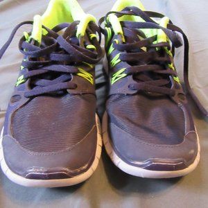 Womens Nike H2O Repel Free 5.0 Running Shoes Sz 7.5